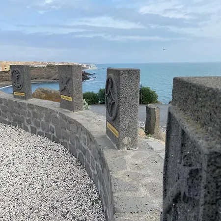 Cap D Magnifique Vue شقة *